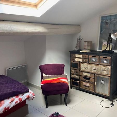 Appartamento Loft Au Coeur De Nîmes Esterno foto